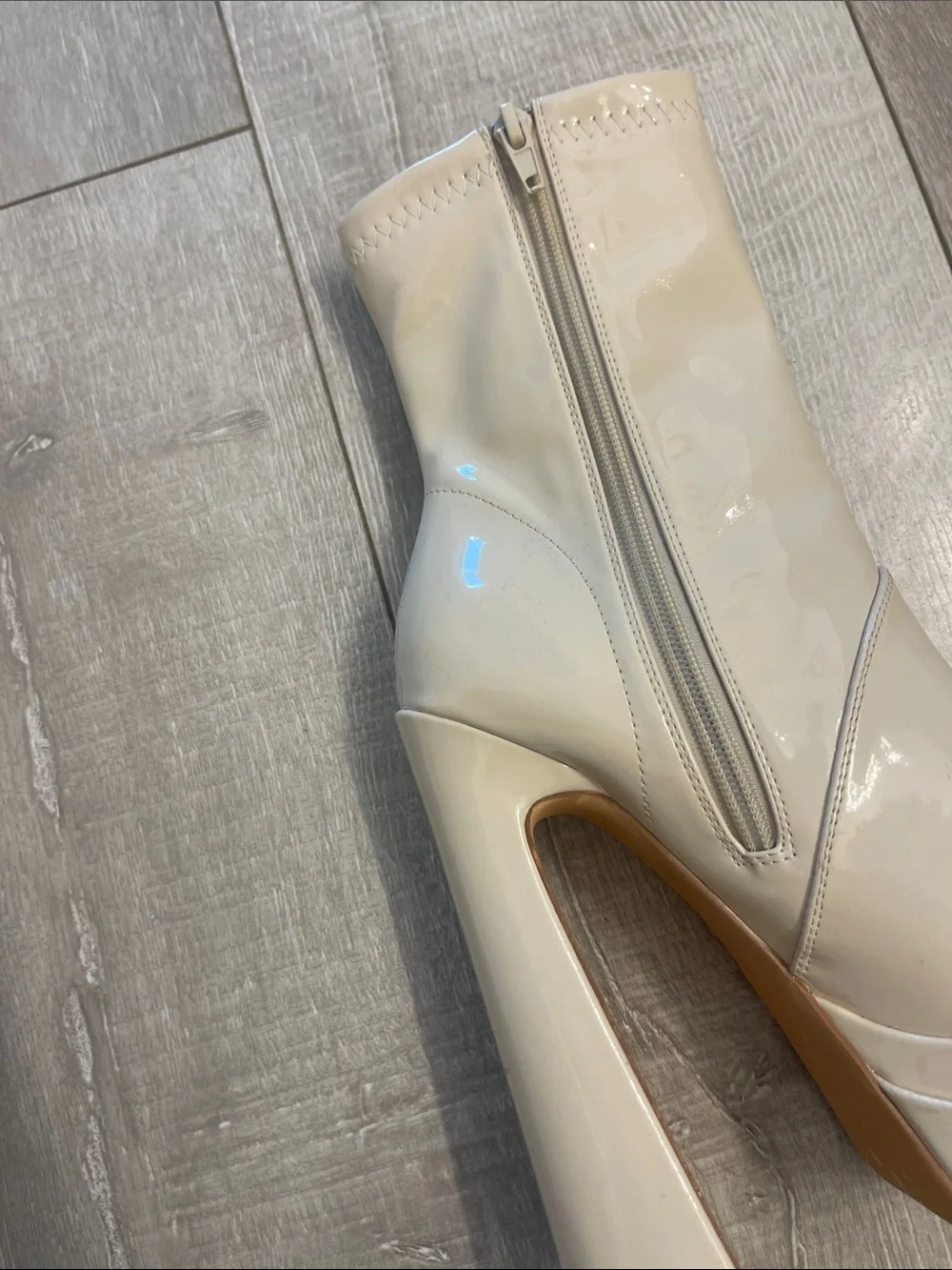 Chunky Platform Ankle Boots in Cream Size 6- worn once!
